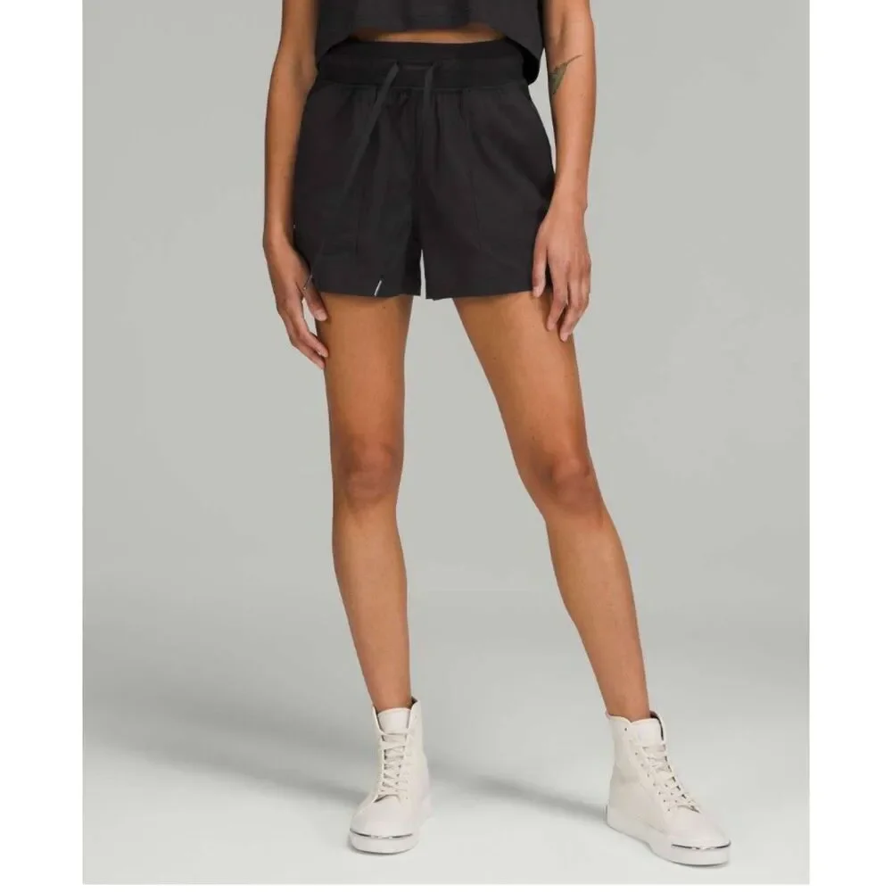 Lululemon Dance Studio High-Rise Short 3.5" Size 12 Black Athletic Loungewear - Picture 7 of 7